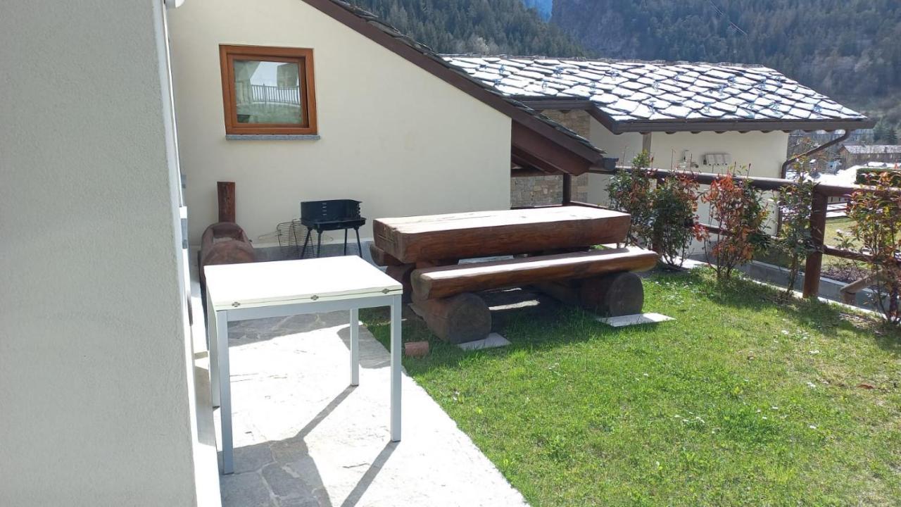 Villaggio Delle Alpi Pré-Saint-Didier Εξωτερικό φωτογραφία